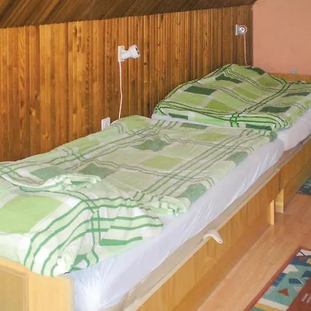 Awesome In W/ 2 Bedrooms Holiday home *